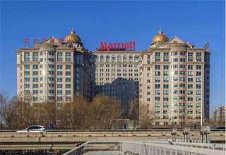 山东常用真空镀膜机厂家直销